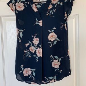 Van Heusen - Floral Top - New